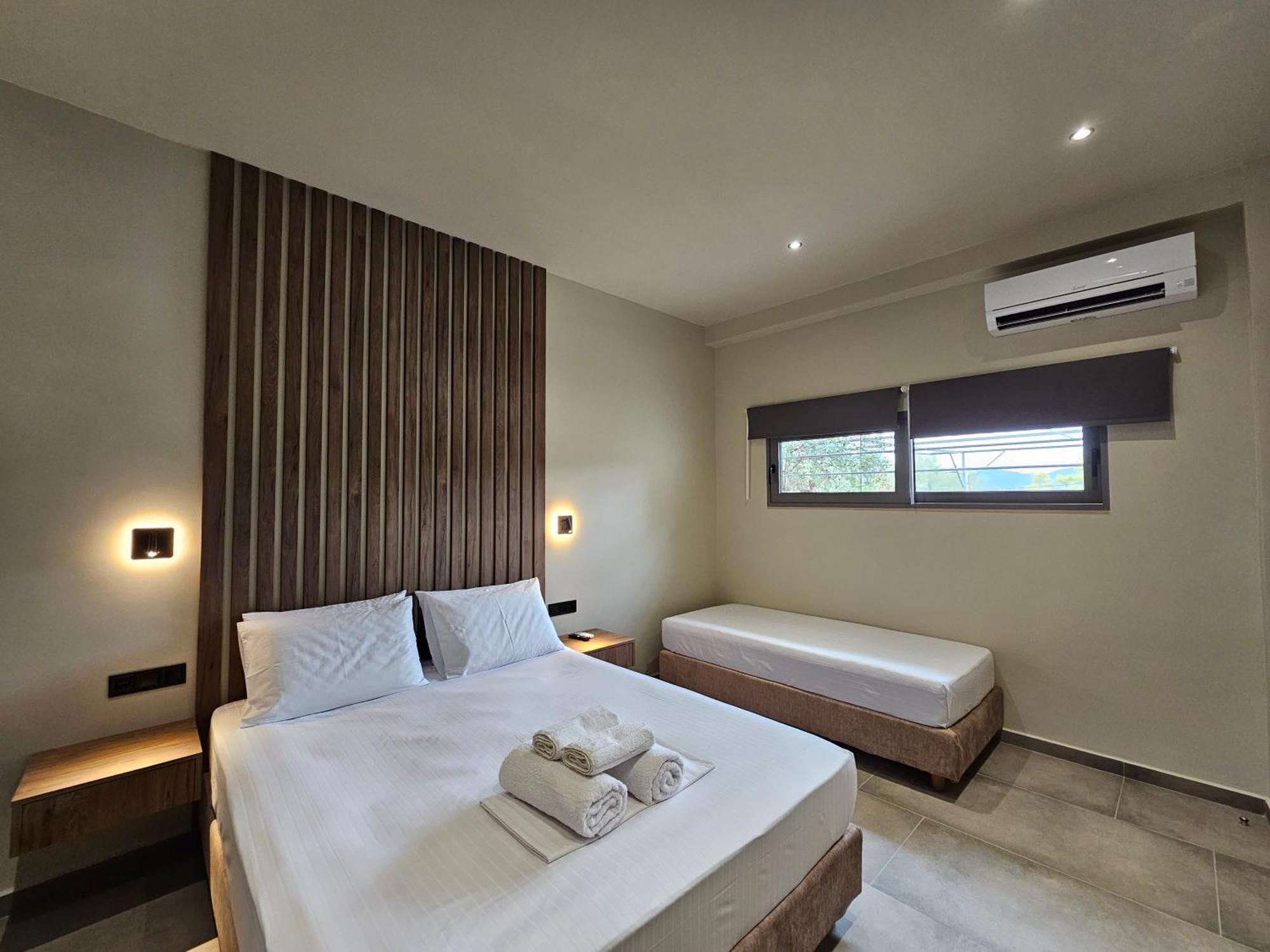 Rea'S Luxury Apartments Stoupa Ngoại thất bức ảnh