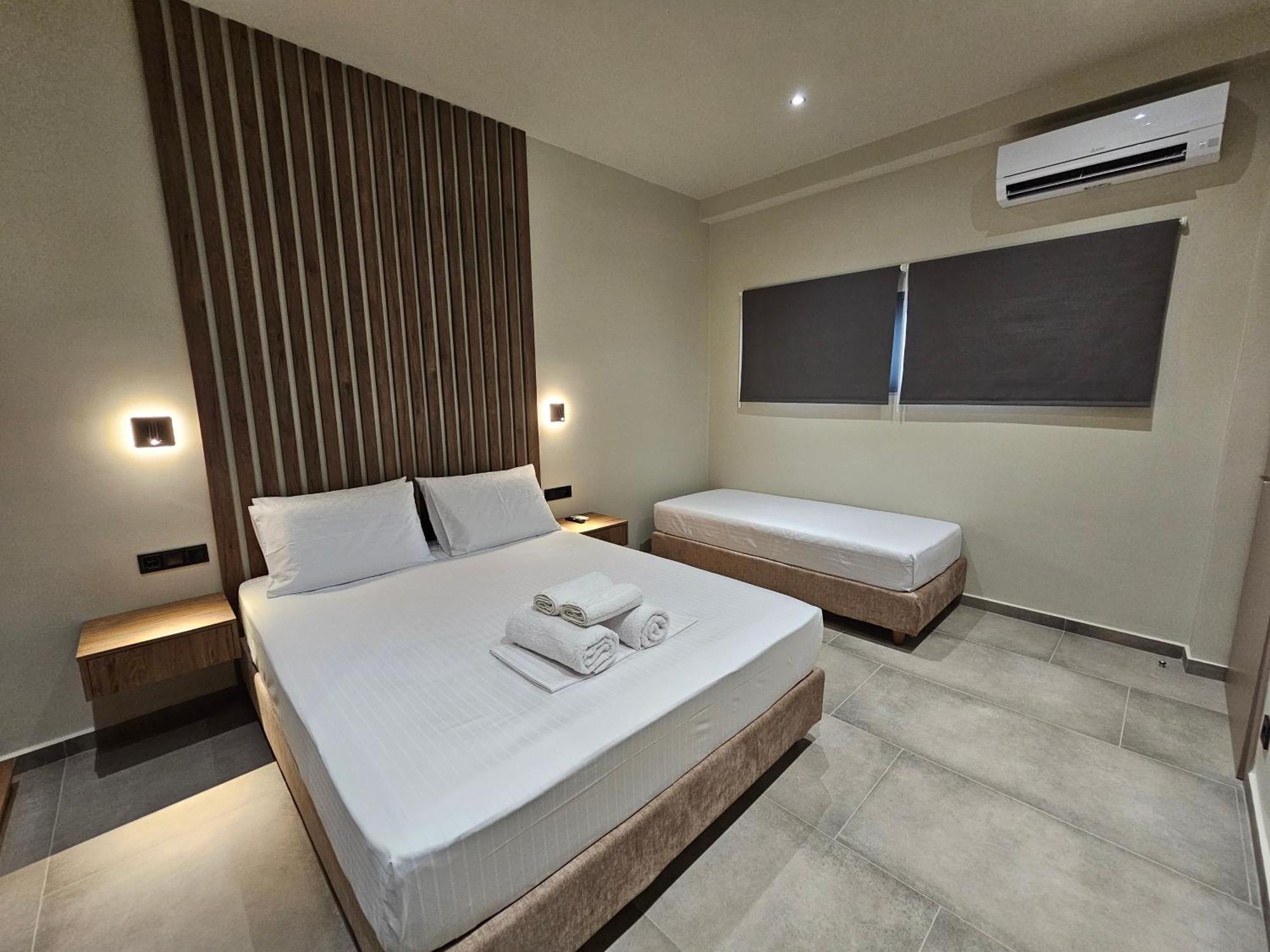 Rea'S Luxury Apartments Stoupa Ngoại thất bức ảnh