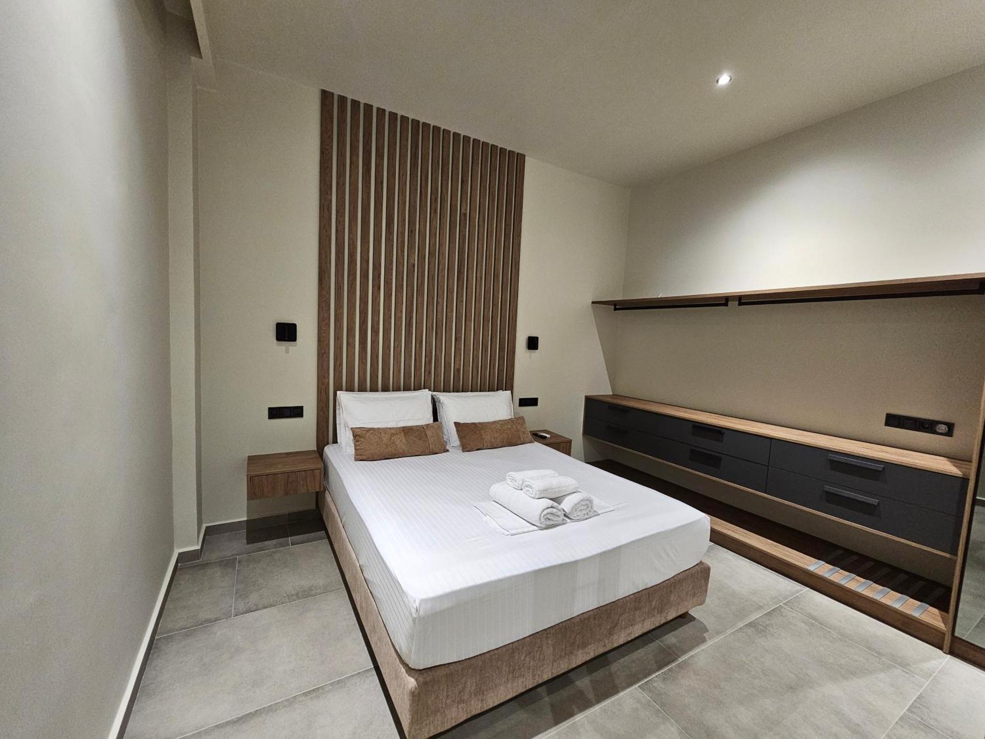 Rea'S Luxury Apartments Stoupa Ngoại thất bức ảnh